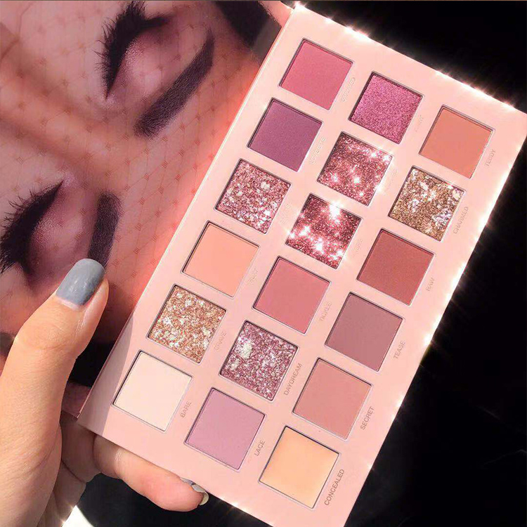Đức huda vẻ đẹp sa mạc tăng 18 màu nude mắt bóng món ăn cổ tích rung siêu lửa - Bóng mắt bảng phấn mắt 3ce