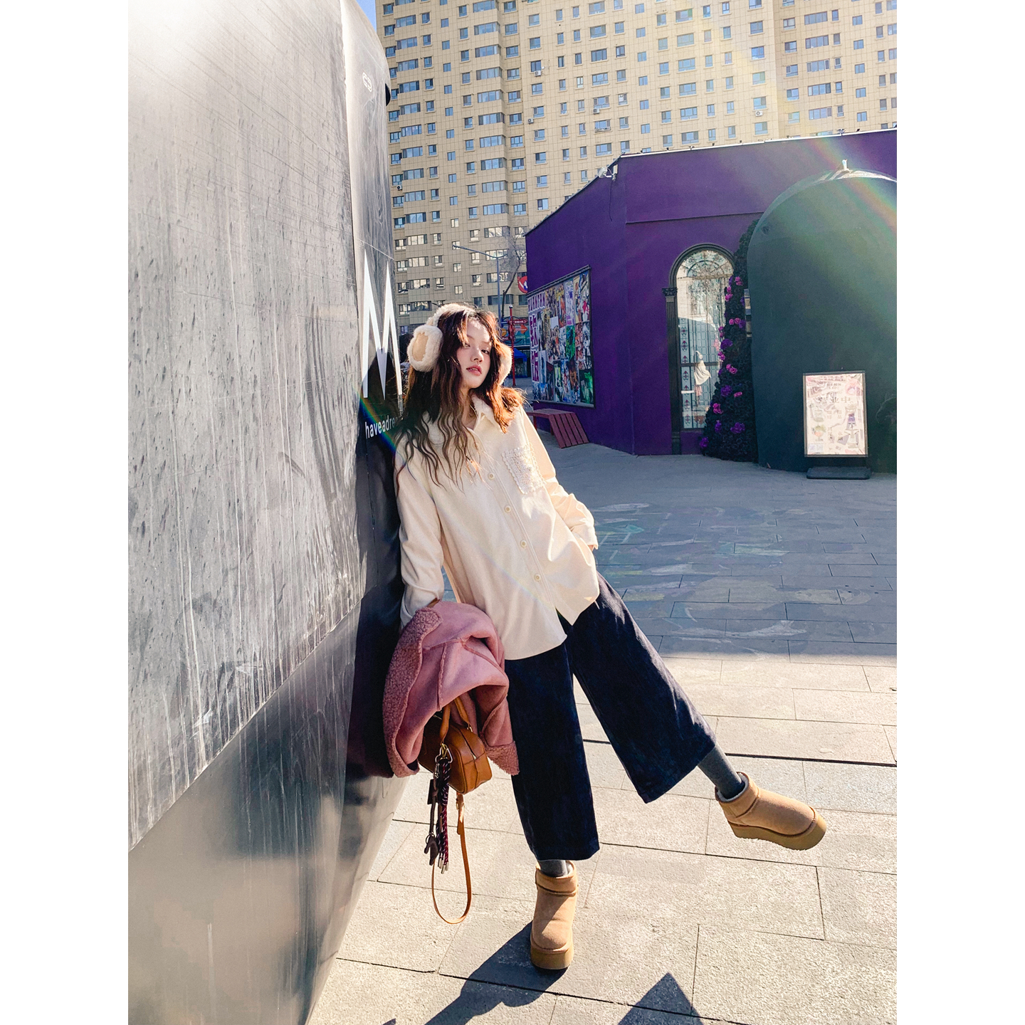 红色喜字『多巴胺』绒布婚庆用品：传统与现代的交融