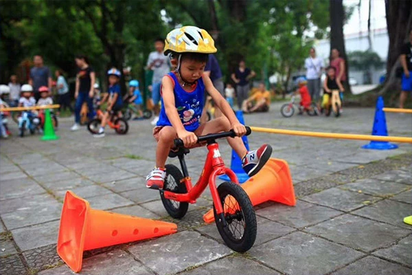 Cân bằng xe theo dõi thanh serpentine biển báo chặn đường liên kết trượt băng xe tay ga cạnh tranh đặc biệt cực - Smart Scooter xe thăng bằng ander pro websosanh	