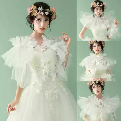 Bridal shawl yarn Wedding dress modeling Wedding yarn shawl hand sleeve Forest wedding photography photo photo accessories white yarn