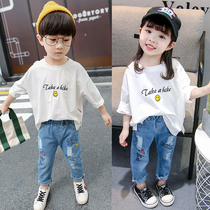 Boy girl long sleeve loose t-shirt Korean version 2 white 3 baby hit bottom-shirt 4 spring autumn season 1-6 year old boy tide 5