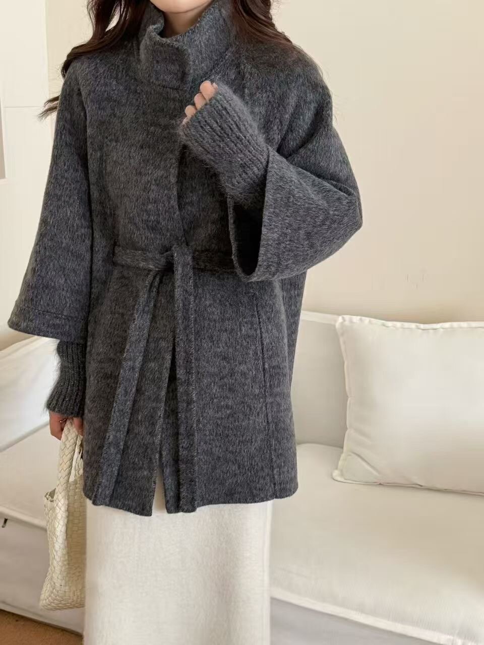 韩版高奢羊绒大衣工厂店
