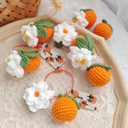 Подвеска ручной работы, плетеный брелок, крючок для вязания, набор материалов, связать своими руками, подарок на день рождения