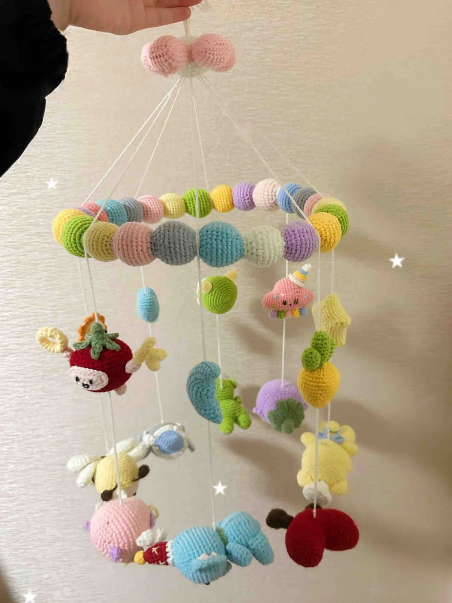 DIY hand-knitted baby bed bell woolen material bag for mom to pass the time crocheting baby companion toys