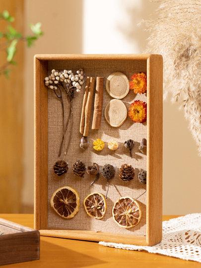 Solid Wood Hollow Three-Dimensional Photo Frame Display Stand Empty Frame Shell Dried Flower Specimen DIY Medal Badge Storage Display Frame