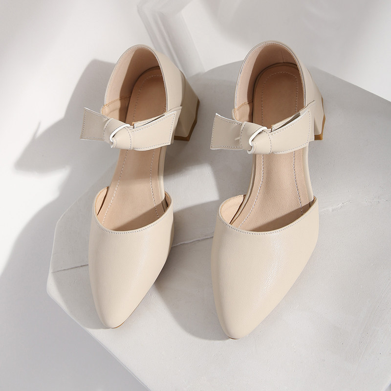 Pointed toe sandals women's 2021 summer new Korean version all-match thick heel women's shoes bow fairy wind Baotou single shoes women