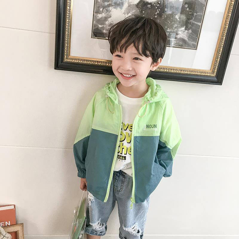 2022 summer new boys' sunscreen clothing baby foreign style color matching light and thin air-conditioned shirt children's hooded sunscreen clothing tide