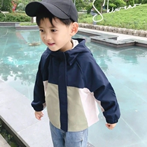 Boys and girls baby Western-style casual coat tide 2022 new spring and autumn childrens hooded zipper shirt windbreaker top