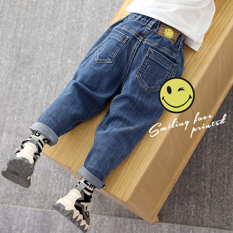 Boys and girls 2021 new Korean version spring and autumn middle and small children's clothing pants baby western style jeans handsome children's clothing trousers summer
