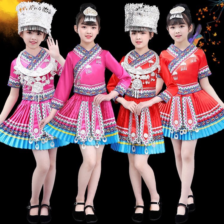 New Miao children cast to serve female soil family March Third Guangxi Zhuang Hulusi Show Clothing Yi ethnic clothing