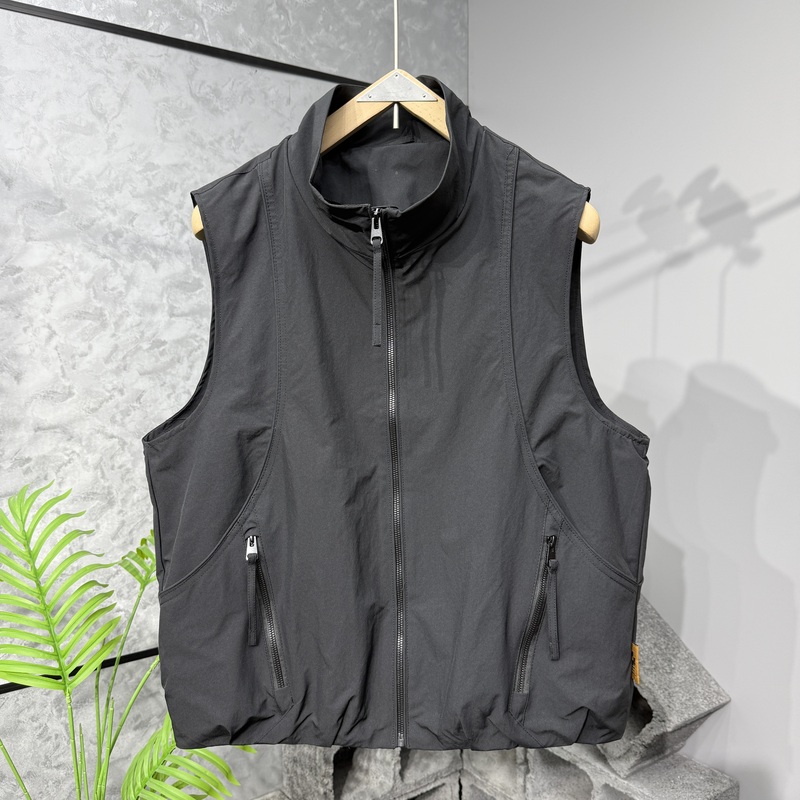 Workwear Stand-Collar Vest for Men and Women, Spring and Summer Loose Trendy Outdoor Sleeveless Vest, Functional Style Jacket Top