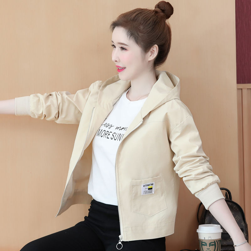 Chanel-Style Short Trench Coat for Women, Spring and Autumn 2025 New Model, Petite Hooded High-End Korean-Style Jacket Chanel-Style Short Trench Coat for Women, Spring and Autumn 2025 New Model, Petite Hooded High-End Korean-Style Jacket