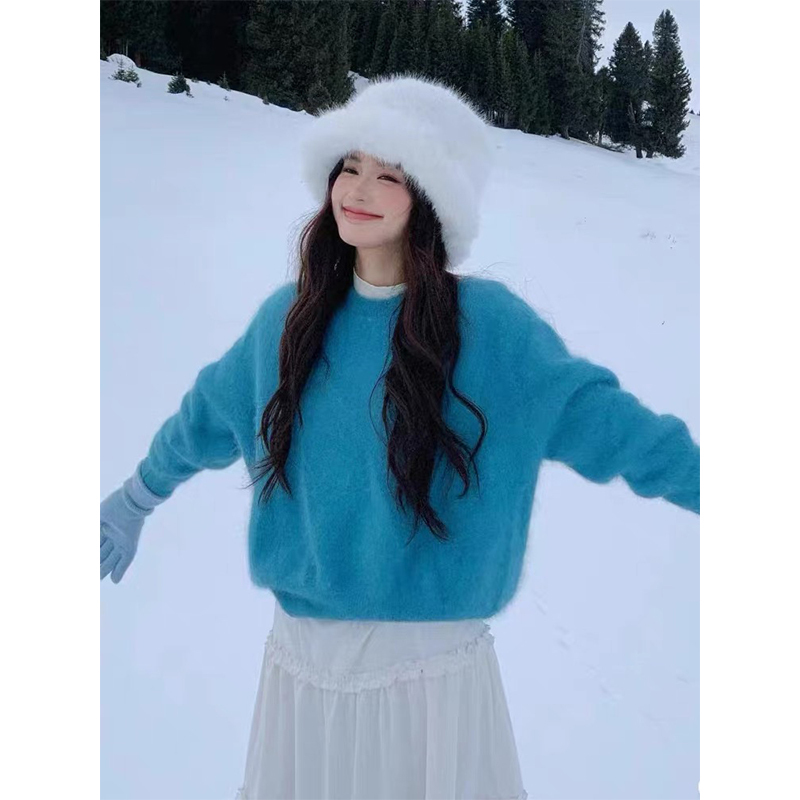 Soft and Fluffy Mohair Blue Pullover Sweater for Women, Autumn and Winter 2026 New Style, Loose Fit, Casual Knit Top Soft and Fluffy Mohair Blue Pullover Sweater for Women, Autumn and Winter 2026 New Style, Loose Fit, Casual Knit Top