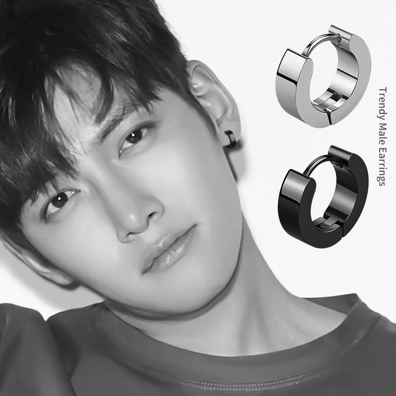 Tide products fashion titanium steel ear needle men not easy allergy ear button earrings earrings earrings Japanese and Korean trendy men black ear jewelry