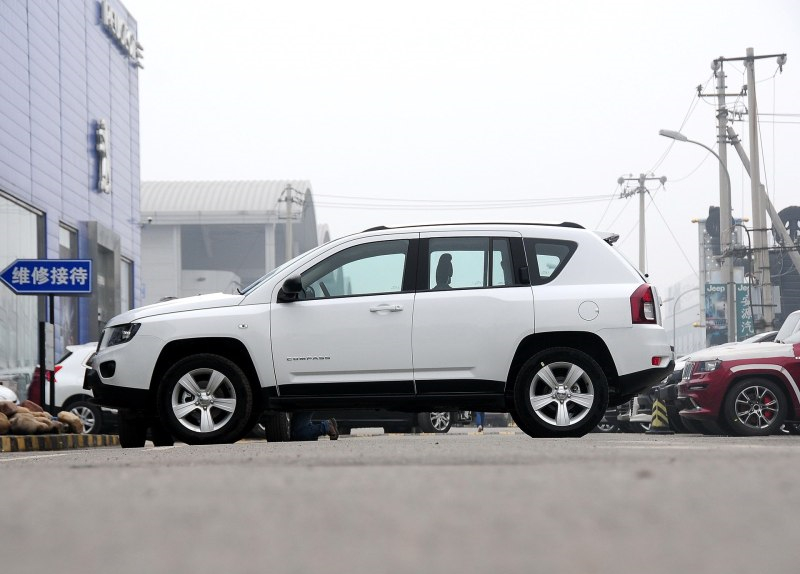 17 inch hướng dẫn ban đầu bánh xe 18 inch JEEP Jeep miễn phí hợp kim nhôm vòng thép sửa đổi vòng lốp mâm đúc xe ô tô