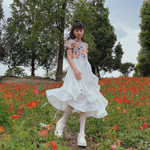 Yellow pussy original Spring Day Farewell to Preplay Tulip Two wearing small coats irregular large swing hanging band dress