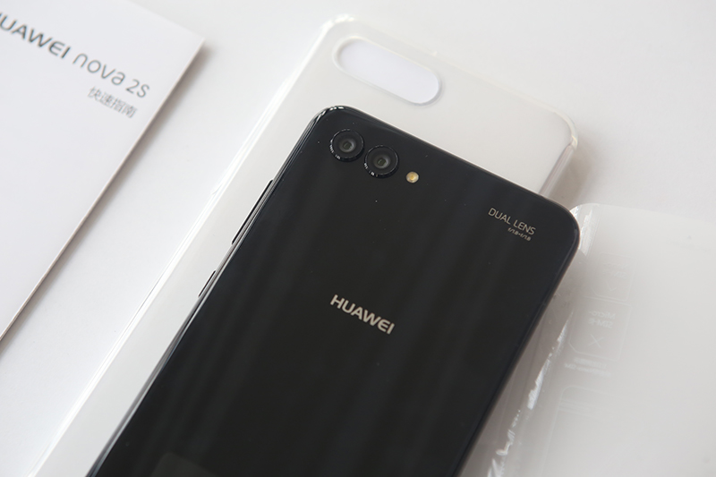 颜值为辅实力至上,初遇nova 2s