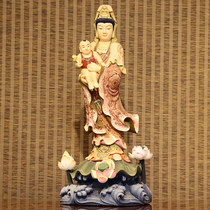 Taiwanese camphor wood carving send Zi Guanyin Buddha statue dedicated to the family to ask for zi Guanyin Bodhisattva to send zi niangniang ornaments