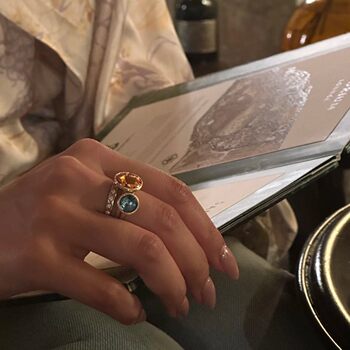 Retro brushed blue orange colored treasure ring women's new oval colored treasure opening adjustable light luxury palace style index finger ring