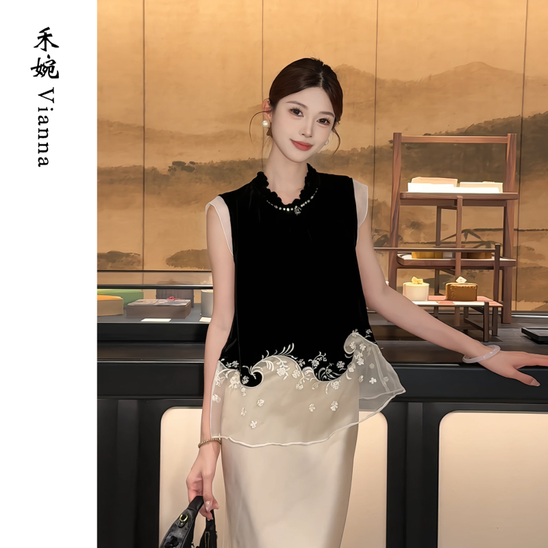 He Wan【Clouds Rolling and Relaxing】100% Mulberry Silk Petal Patchwork Embroidered Lace Blouse Women's Silk Velvet Top for Summer