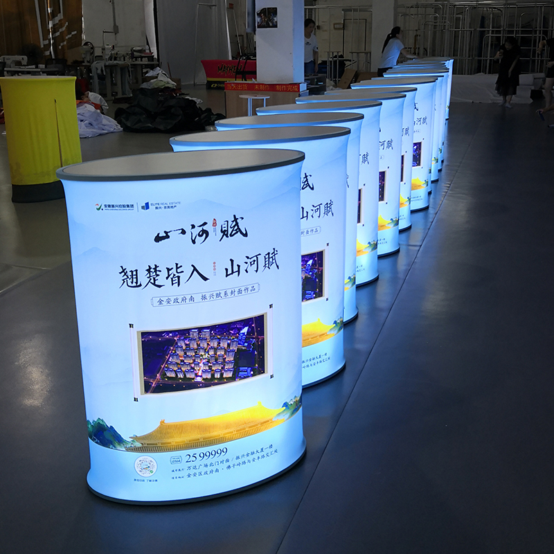 Folding luminous lifting table factory automatic telescopic hydraulic light box installation-free LED reception desk promotional booth