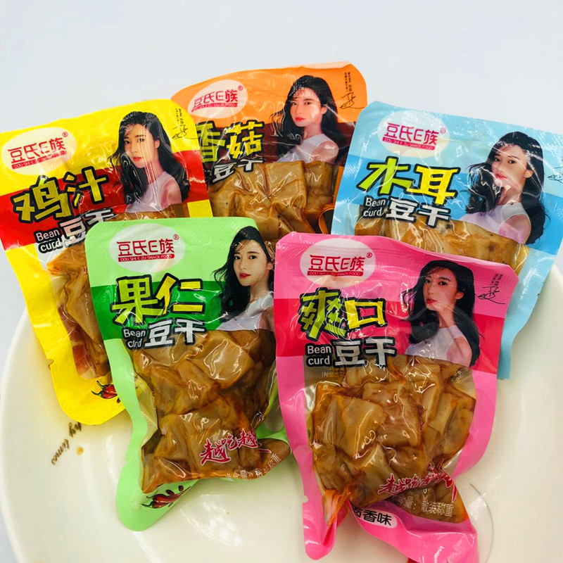 Whole box 5 catty spicy small snacks Mushroom Beans Dried Chicken Juice Taste Multi-Taste Small Packaged Casual Perishable Food Bean Dry