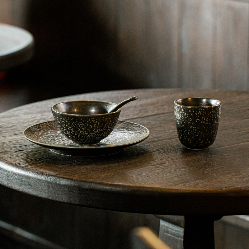 Wabi-Sabi Style Embossed Pattern Black Ceramic Rice Bowl, Mountain-Style Hot Pot Restaurant Creative Ceramic Tableware Set Wabi-Sabi Style Embossed Pattern Black Ceramic Rice Bowl, Mountain-Style Hot Pot Restaurant Creative Ceramic Tableware Set