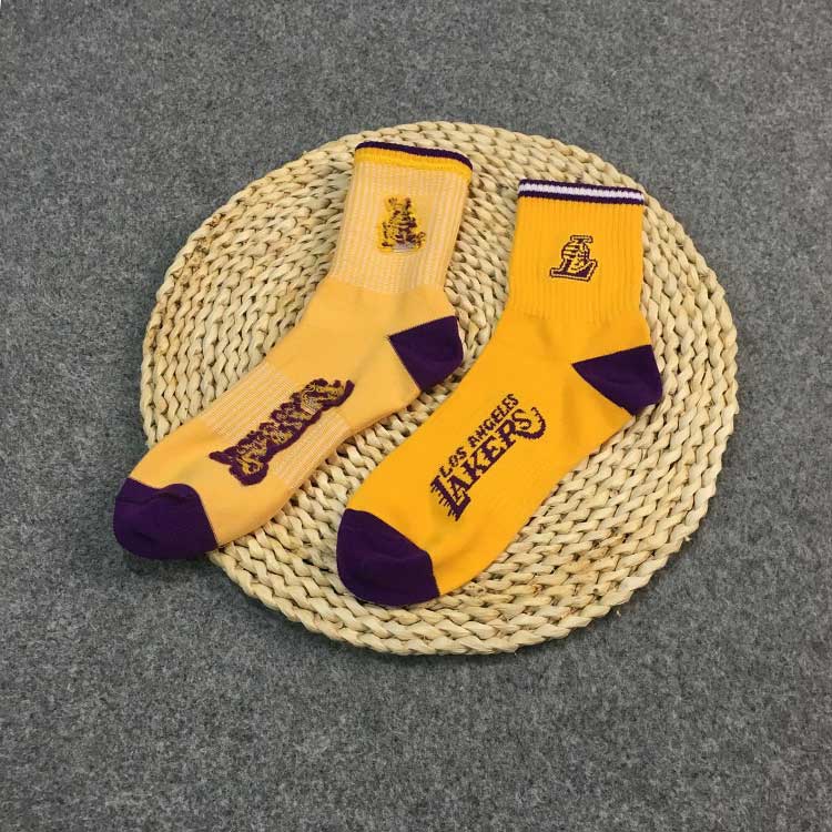 Của nam giới thể thao bóng rổ elite vớ terry dưới thoáng khí wicking ngắn socks casual skateboard hip-hop vớ thủy triều tất cổ cao