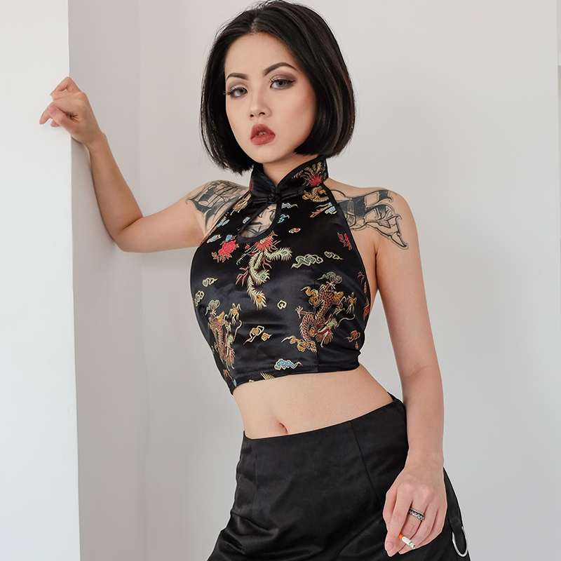 Châu Âu và Hoa Kỳ gió phố chụp bình thường treo cổ áo vest sling nữ ngắn phần đẹp trở lại áo sơ mi đêm đầu thu cửa hàng áo sơ mi đáy áo khoác nỉ nữ