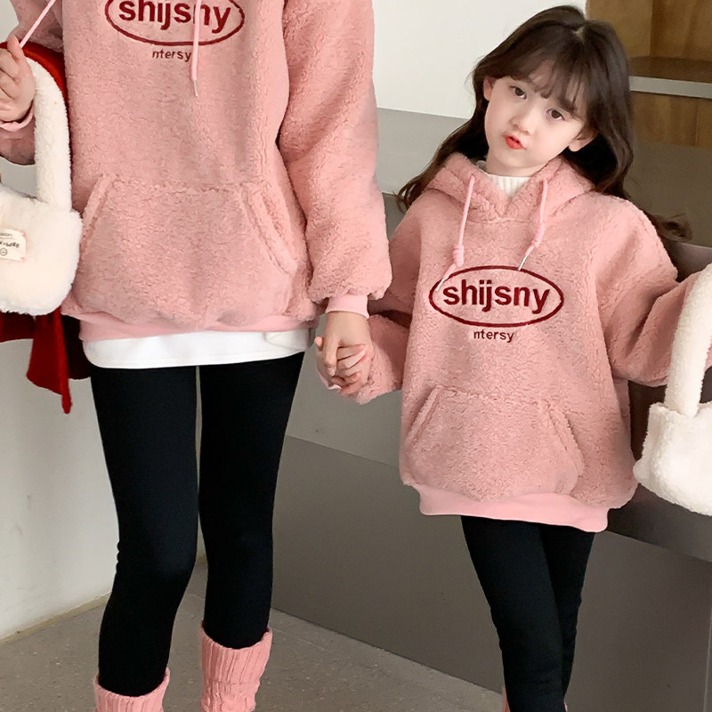 Mother and daughter dress 2023 new winter thickened lamb fluff fur coat fried street mother and son dress with cap parent-child dress-Taobao