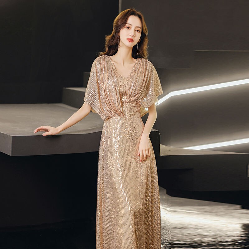 Golden Evening Dress for Women, Elegant and Luxurious, Niche High-End, Can Be Worn Casually, with a Sense of Sophistication, Sequin Performance Dress for Hosting