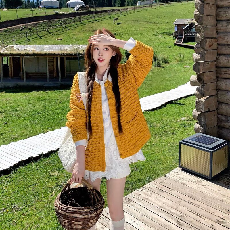 Forest-Style Retro Yellow Sweater Cardigan for Women, 2026 Autumn New Loose Lazy Style Outerwear Knit Jacket Top Forest-Style Retro Yellow Sweater Cardigan for Women, 2026 Autumn New Loose Lazy Style Outerwear Knit Jacket Top
