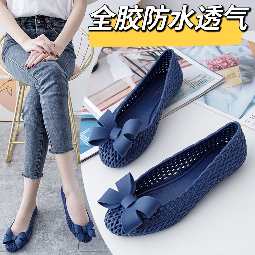 2022 summer bow hollow breathable jelly shoes flat heel waterproof soft beach shoes travel all-match women's rain boots