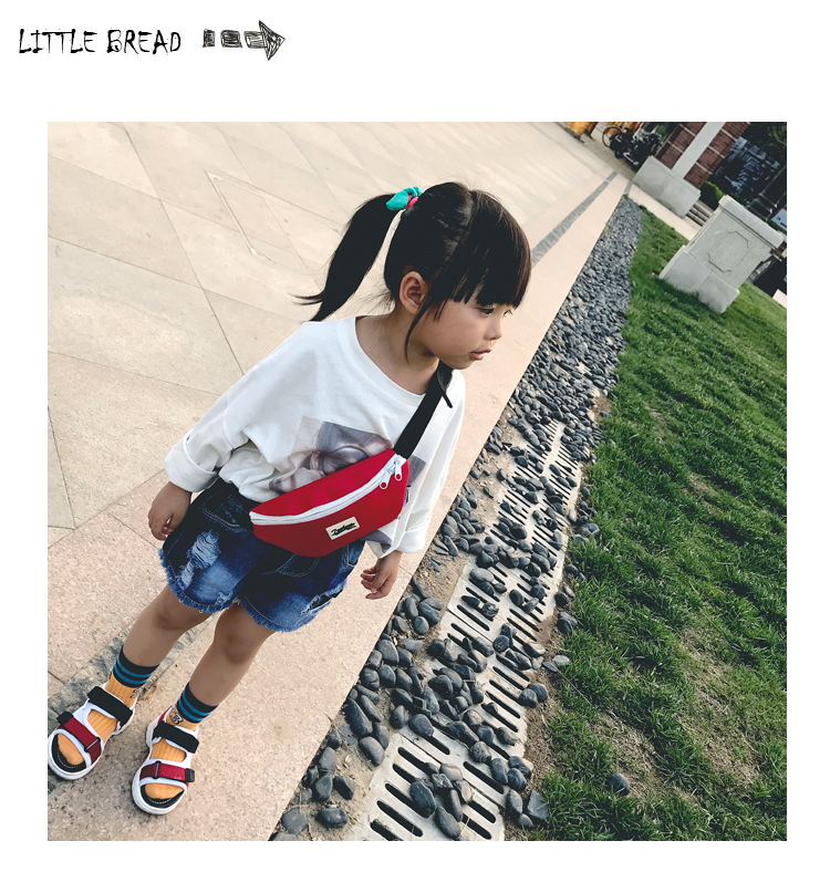 Trẻ em Hàn Quốc mới túi bé trai và bé gái vải chéo nhẹ túi nhỏ bé du lịch gói thể thao thủy triều nhỏ - Túi bé / Ba lô / Hành lý balo cho bé tiểu học
