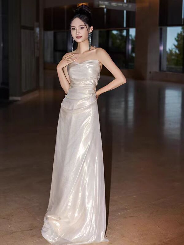 French-Style Silver-White Strapless Morning Robe, Shiny Satin, Light Luxury, Slimming, Light Wedding Dress for Going Out, Bride's Wedding Toast Evening Dress French-Style Silver-White Strapless Morning Robe, Shiny Satin, Light Luxury, Slimming, Light Wedding Dress for Going Out, Bride's Wedding Toast Evening Dress