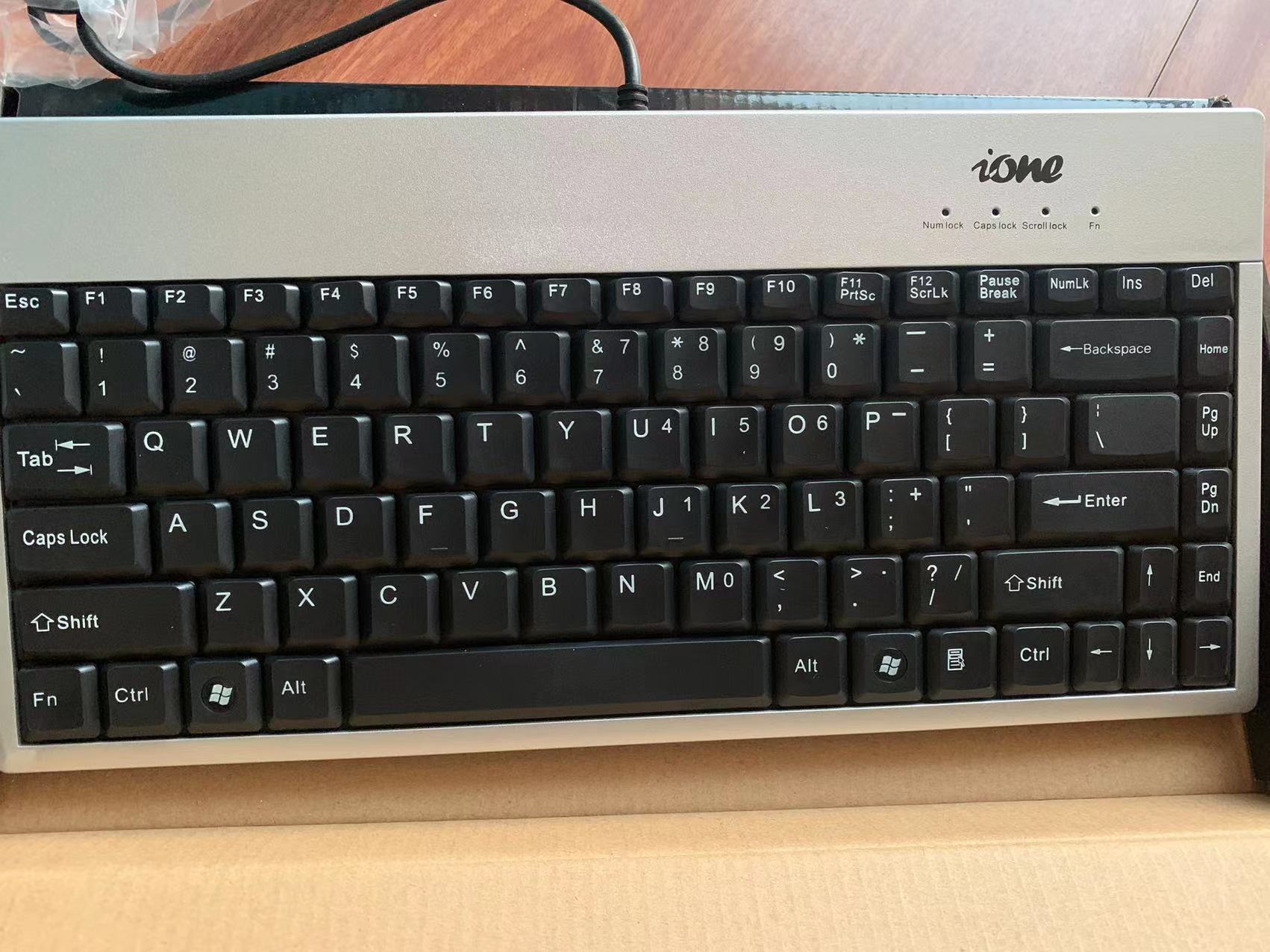 IONE Love Wang Scorpio-K3P Silver Black Mini Notebook Keyboard Industrial Keyboard ()