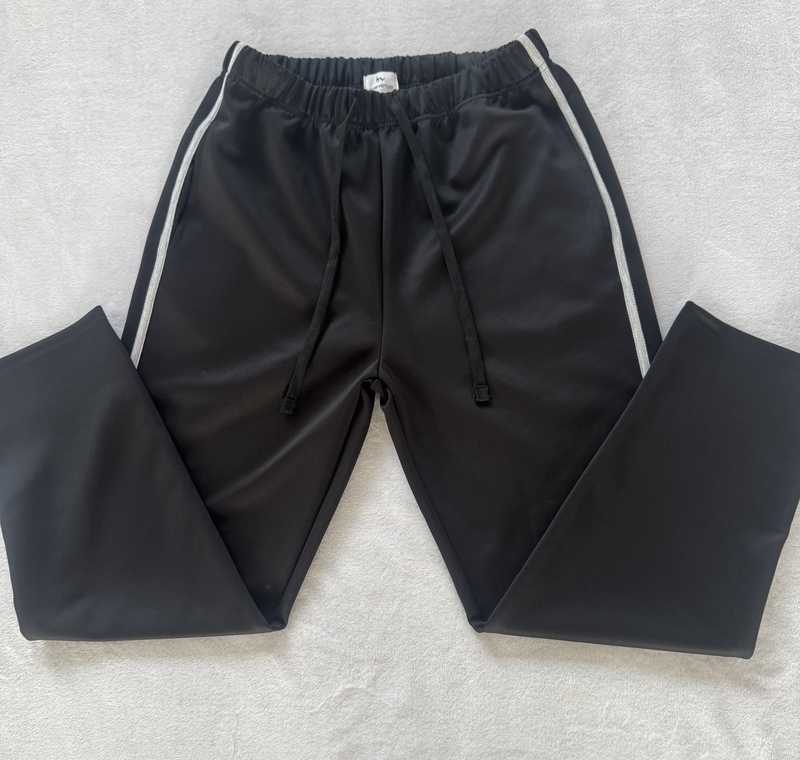 Men's Export-Grade Athletic Pants Made of Healthy Fabric, with Contrasting Color Stripes and Two Pockets, Thick and Comfortable