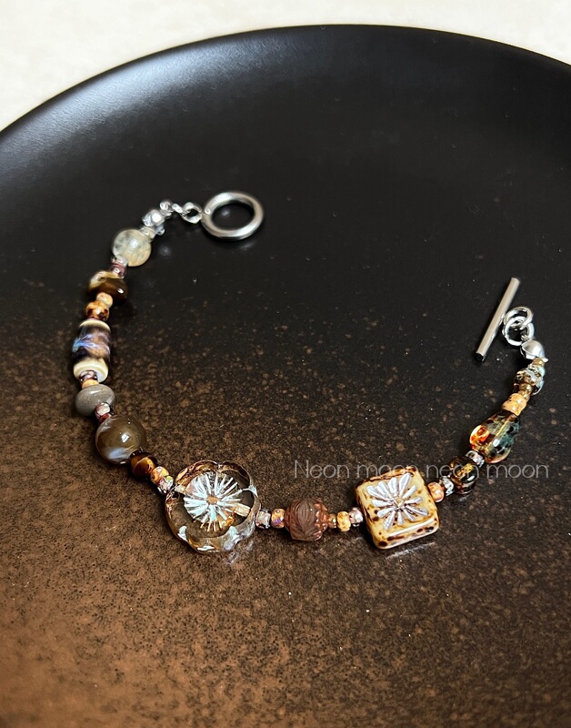 Neon Moon Original Design "A Leaf Knows Autumn" Imported Czech Beads Vintage Glass High-End Beaded Bracelet