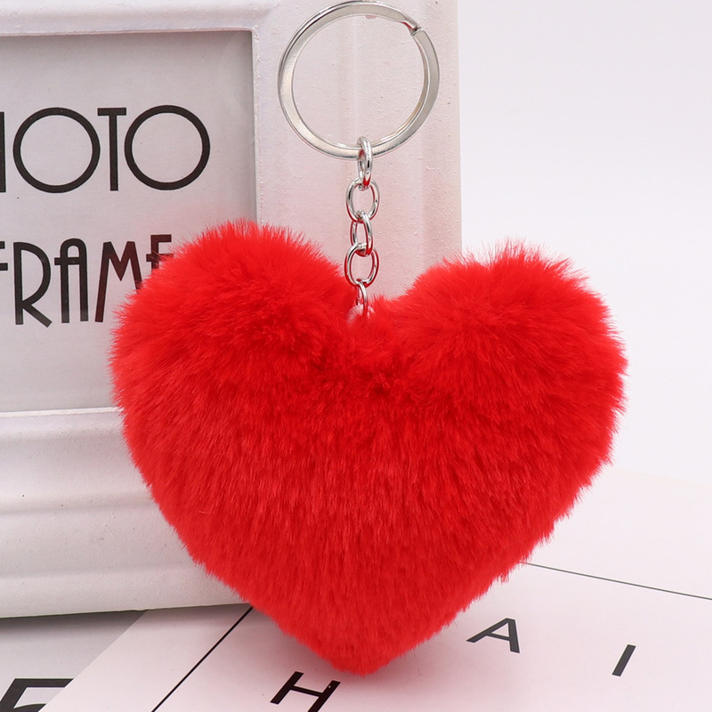 Valentine's Day Heart-Shaped Fur Ball Keychain, Imitation Rabbit Fur Ball Heart-Shaped Bag Pendant, Plush Car Decoration Valentine's Day Heart-Shaped Fur Ball Keychain, Imitation Rabbit Fur Ball Heart-Shaped Bag Pendant, Plush Car Decoration