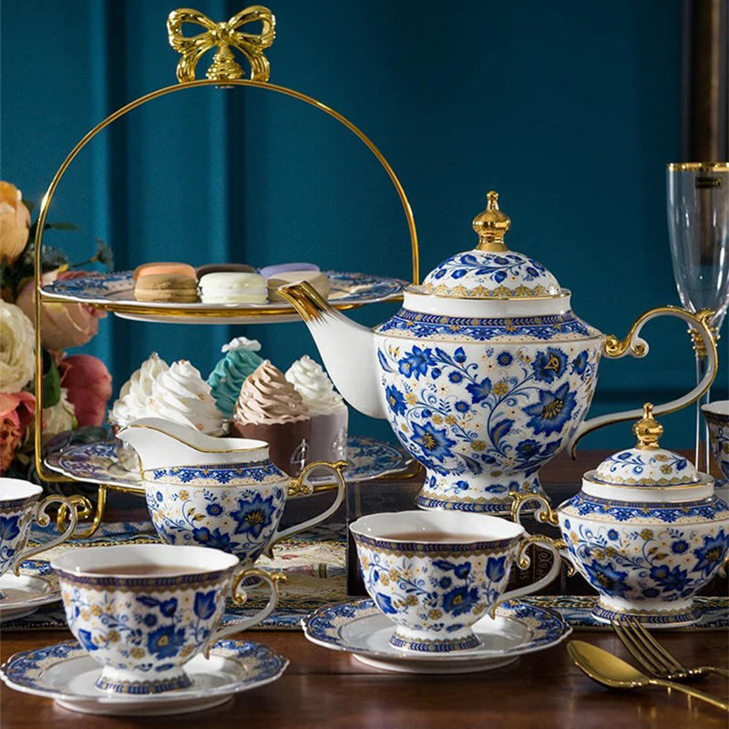 European-Style Tea Set, High-End and Exquisite, French-Style Household Coffee Cups, Saucers, Pots, Bone China, Luxury Cupware Gift Box Set European-Style Tea Set, High-End and Exquisite, French-Style Household Coffee Cups, Saucers, Pots, Bone China, Luxury Cupware Gift Box Set