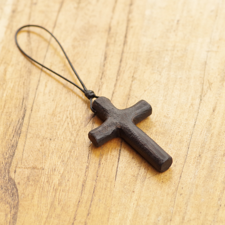 【Yunhe Yawu】Hand-Carved Ebony Cross Key Pendant Car Keychain Key Chain