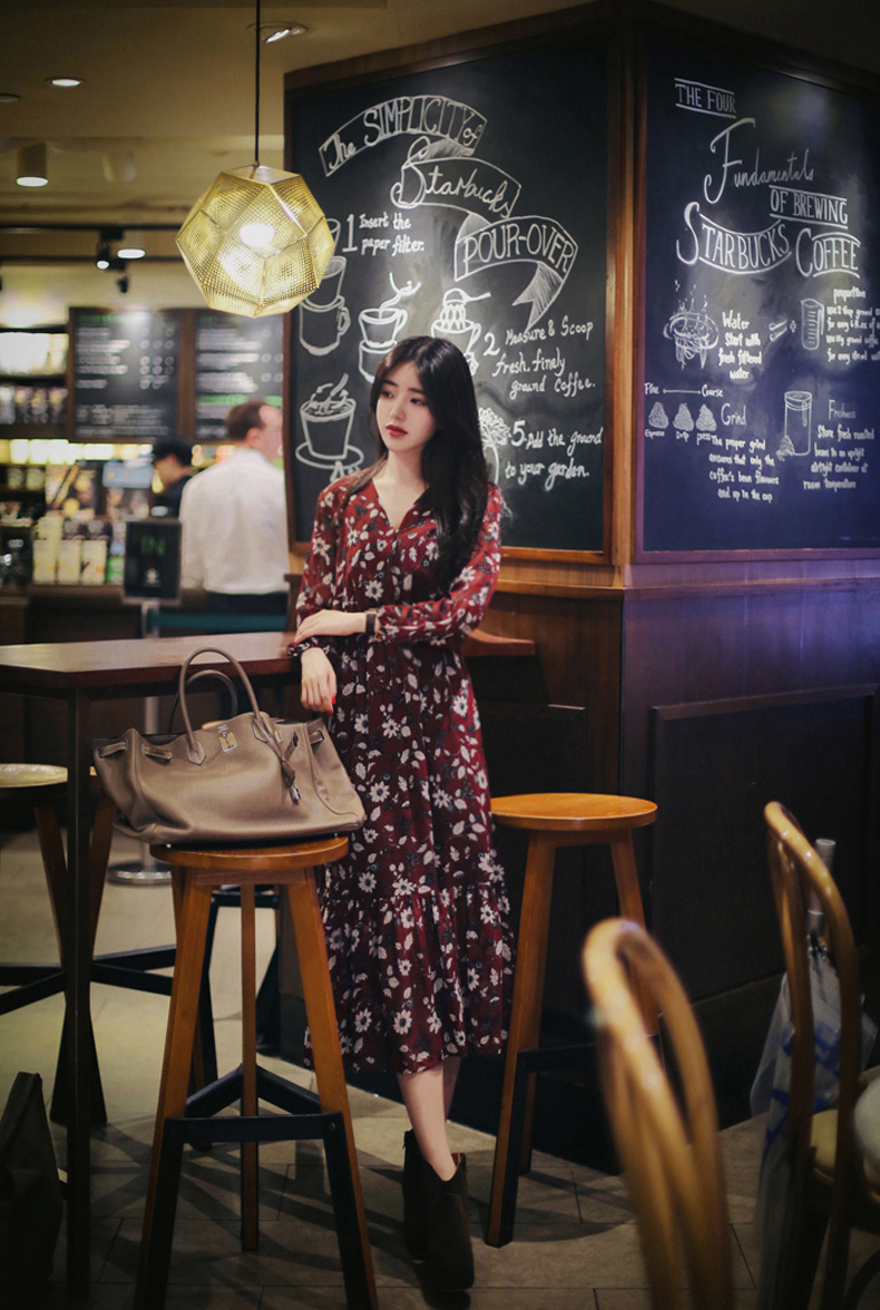 Đầm voan thanh lịch mùa xuân và mùa thu retro 2018 mới thon gọn phiên bản Hàn Quốc của phụ nữ hoa nhỏ rõ ràng một chiếc váy chữ váy chữ a cho người béo