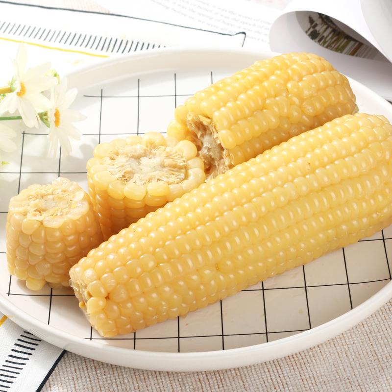 (22 years of new season corn) 20 send 4 vacuum Tianqin grain net 24 small white fresh glutinous corn