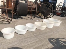 Пластиковые горшки 水产养殖牛筋盆白色大盆食品级圆形塑料盆加厚耐用特大号商用定制
