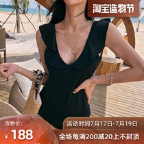 Black sexy swimsuit female Korean ins wind triangle one-piece small chest gathered deep V leakage back thin cover belly swimming suit