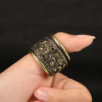 Qing dynasty guangxu brass ring, personalized ring