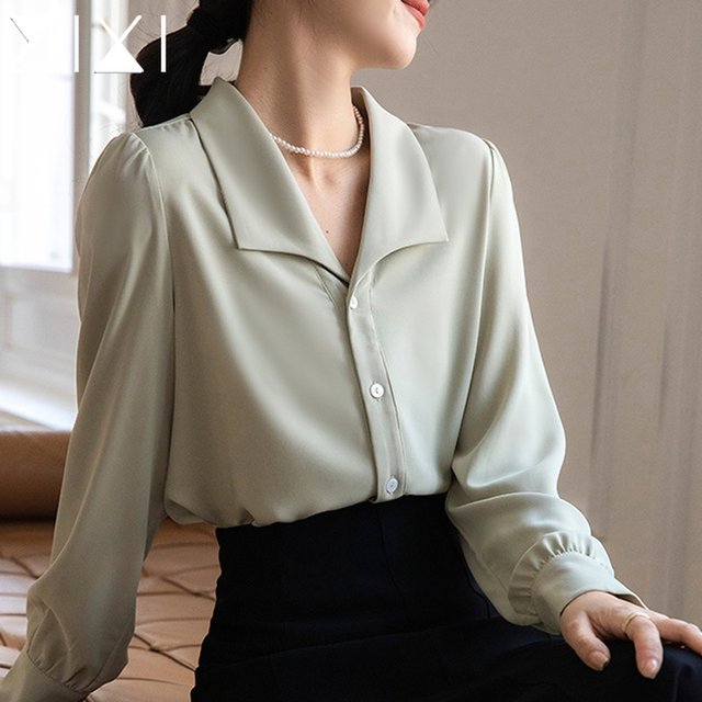 Bean green matcha green shirt long-sleeved women's spring and autumn design sense niche mint green top commuting professional satin shirt