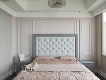 Erisman paints background wall