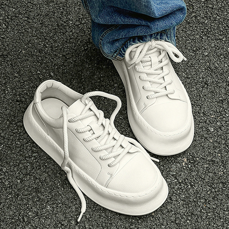 Men's White Sneakers with Genuine Leather Surface, High-End Feel, Niche Design, All-White, Simple, Soft Surface, Platform Thick Sole, Pure White Sneakers for Men