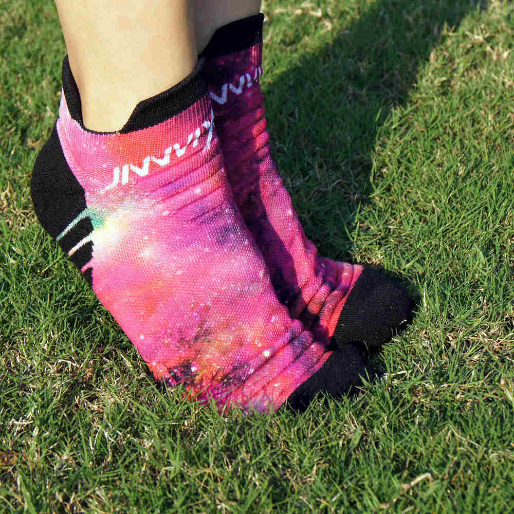 New JINNMIX lightweight men's and women's marathon cross-country starry sky running socks Moisture wicking hiking outdoor sports